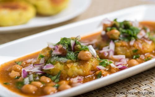 Aloo Tikki Chaat