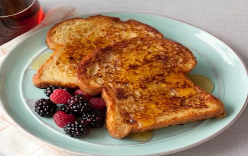 Get Banana French Toast online at Café B2B. We confer a wide range of delectable meals & specialty AXIL coffee. Order now!