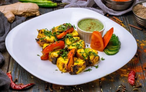 Order GARLIC CHICKEN TIKKA (4 pes) Online - Tandoori Hub