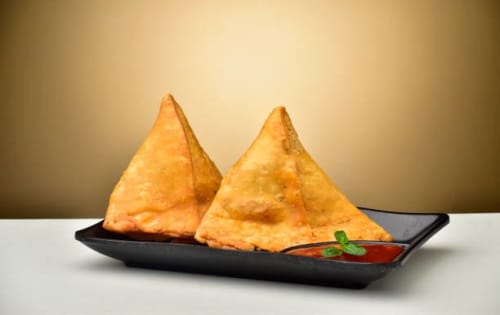 Order VEGETABLE SAMOSA (2 pieces) Online - Tandoori Hub