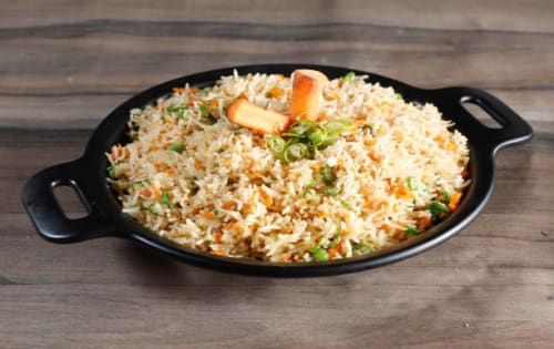 Order FRIED RICE (VEG / PANEER / EGG / CHICKEN) Online - Tandoori Hub