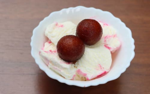 Order Gulab Jamun With Ice Cream Online - Butter Chicken Factory