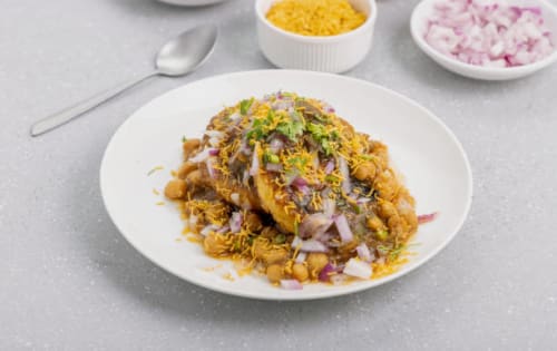 Order Aloo Tikki Chaat Online - Chilli Lounge