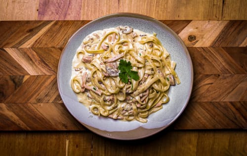 Lunch Fettucine Carbonara