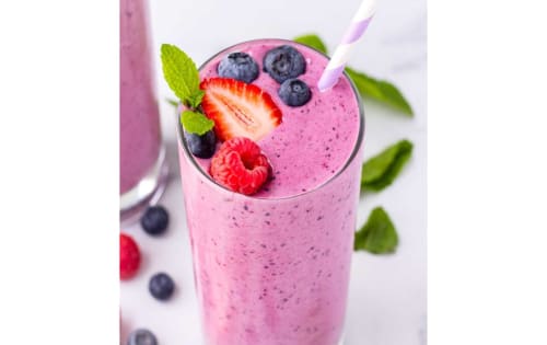 Order Mix Berries Smoothie Online - Maharaja Preston