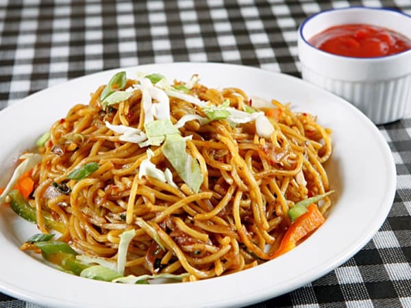 Order Noodles (veg/chicken) Online - Masalabar Officer