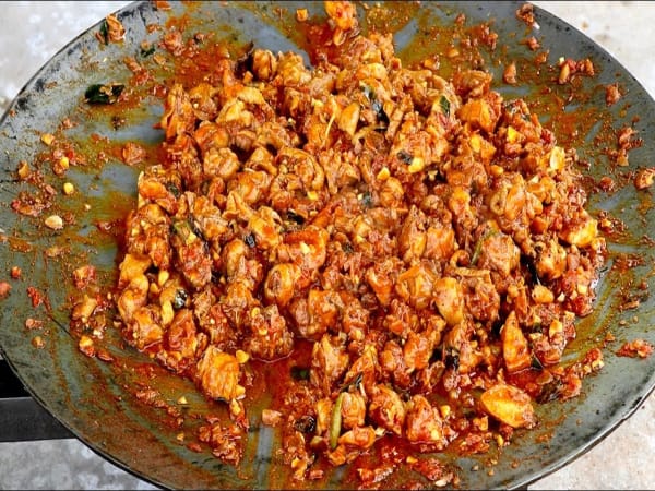 Order Tawa Chicken Online - Fathima - Casey Central Narre Warren South | Fathima's Indian Kitchen