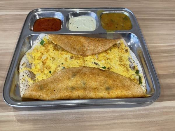 Omelette Uttappam