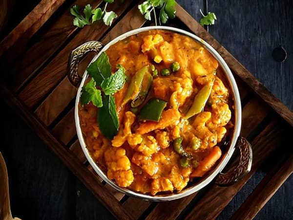 Order Veg Kadai Online - Butter Chicken Factory