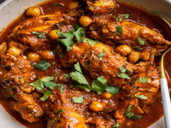 Order CHICKEN CHICKPEA MASALA Online - Khazana