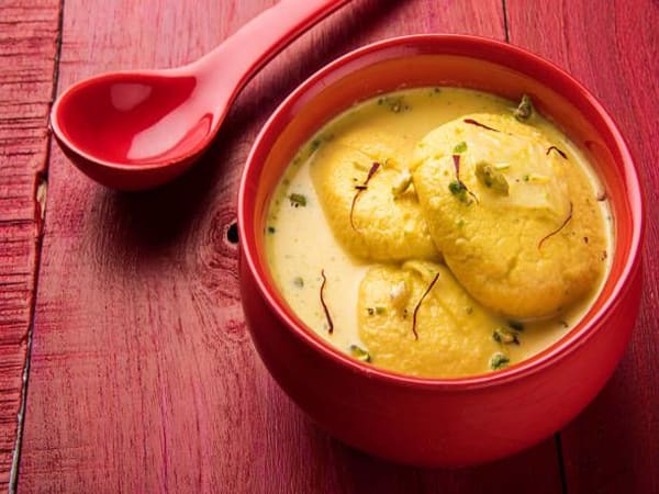 Order Rasmalai (3pcs) Online - The Tadka Club