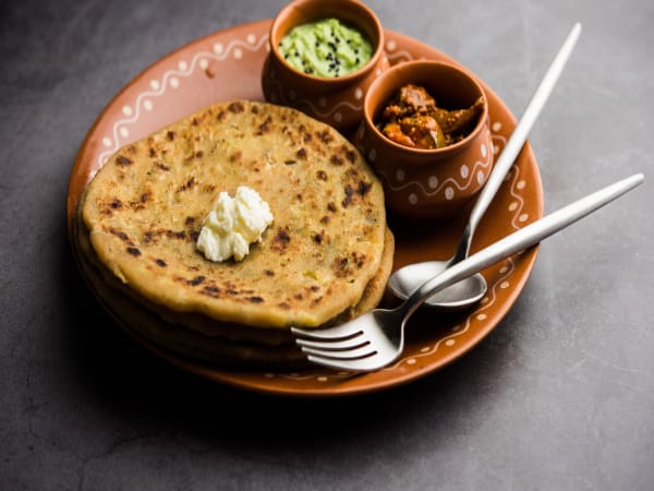 Order Aloo Pyaz Parantha Online - Tikka Twist Melton