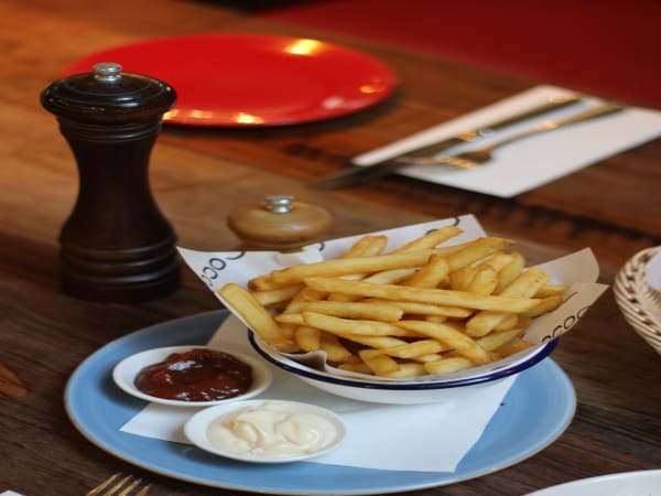 Order HOUSE CHIPS Online - Rococo Hawthorn