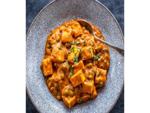 Order Matar Paneer (No Onion No Garlic) Online - Maharaja Preston