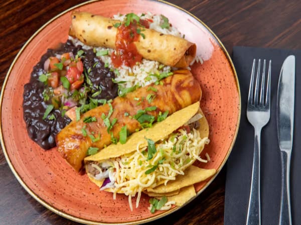 Order Mexico on a plate Online - Mexico City Cantina