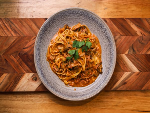 Order Lunch Fettucine Americana Online - Shanikas Berwick