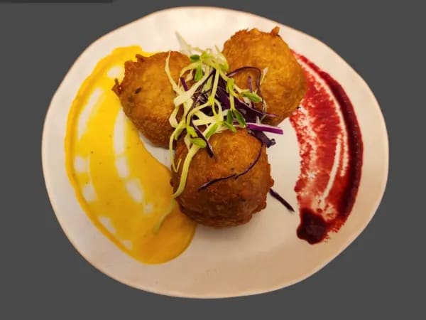 Aloo Bonda: A Delicious Indian Snack | The Knox Curry Club 