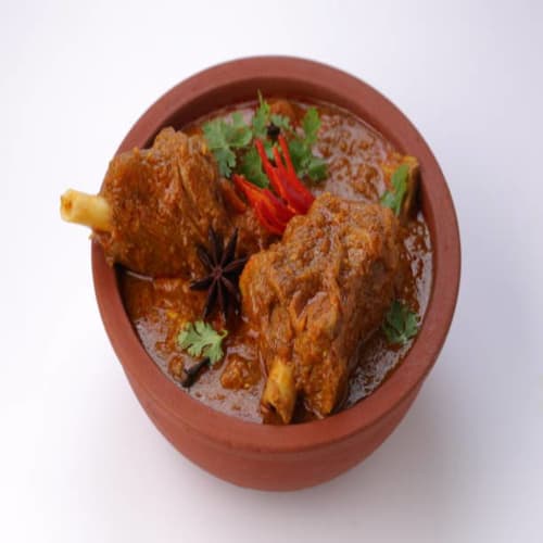 Order Goat Curry (Elu Mas Mirisata) Online - Spicy Wicket