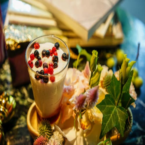 Order Kesar Pista Falooda / Kulfi Falooda  Online - Masalabar Officer