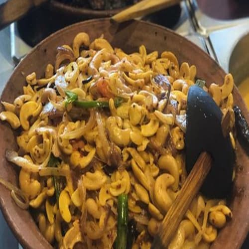 Order Cashew Curry (Kaju Sudata Uyala) Online - Spicy Wicket