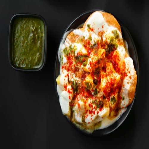 Order PAPDI CHAAT (2 PCS) Online - The Varsace Restaurant & Cafe
