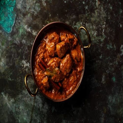 Order CHICKEN CURRY Online - The Varsace Restaurant & Cafe