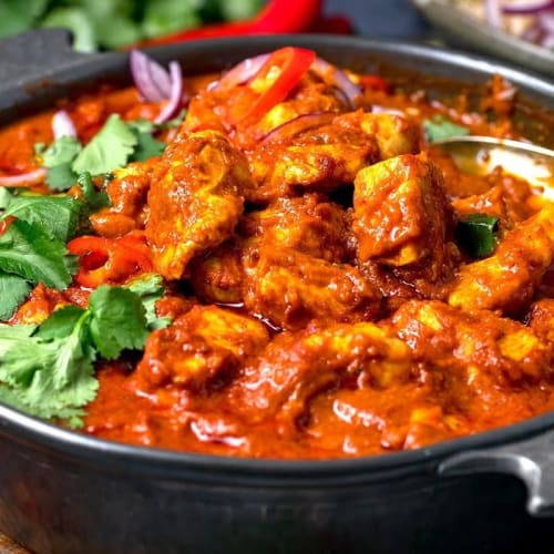 Order CHICKEN MADRAS Online - The Varsace Restaurant & Cafe