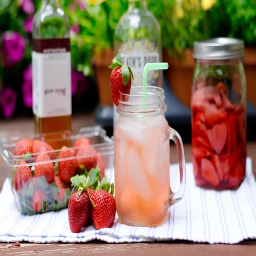 Strawberry Delight | Fresh Strawberry Dessert Drink| Masala Bar & Grill