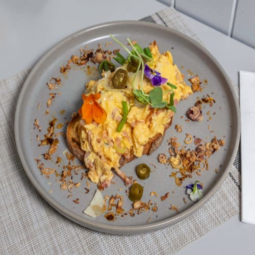 Chilli Scramble Eggs | Spicy Scrambled Eggs Breakfast | Double Pour