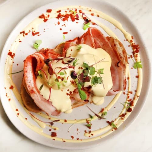 Order Classic Benny    Online - Mocha Mojo Fountaingate