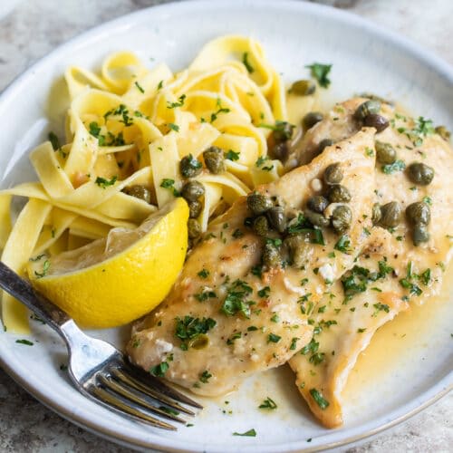 Order CHICKEN SCALLOPINI (GFO) Online - Commercial Hotel Broadford