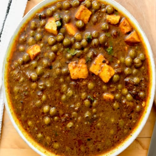 Order MATAR PANEER Online - Indian Bombay Bistro