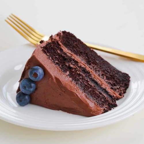 Order Mud Cake Online - Commercial Hotel Broadford