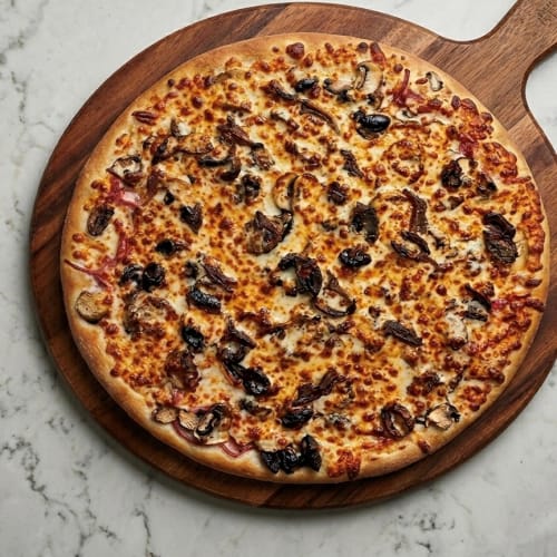 Capricciosa Pizza| Classic Combination of Ham, Mushrooms, Olives and Artichokes|Pizza Origin