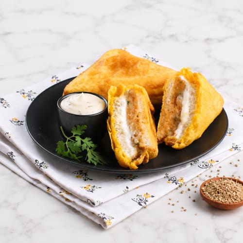 Order BREAD PAKORA 2 PC Online - Amritsar Sweets & Chaat