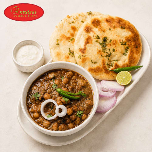 Order BREAD KULCHA WITH CHOLE (STUFFED) Online - Amritsar Sweets & Chaat