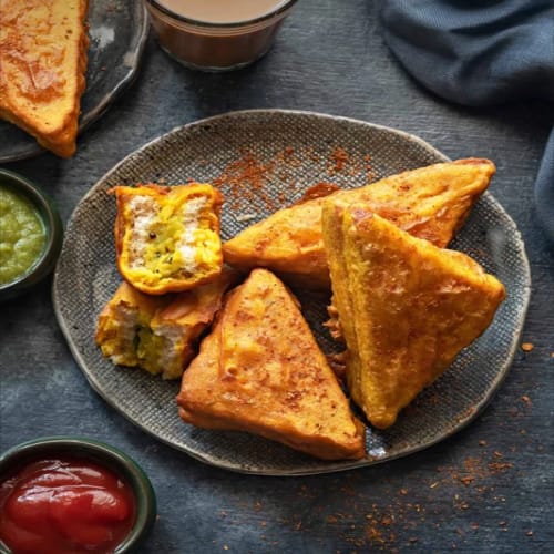 Order BREAD PAKORA 2 PC Online - Amritsar Sweets & Chaat