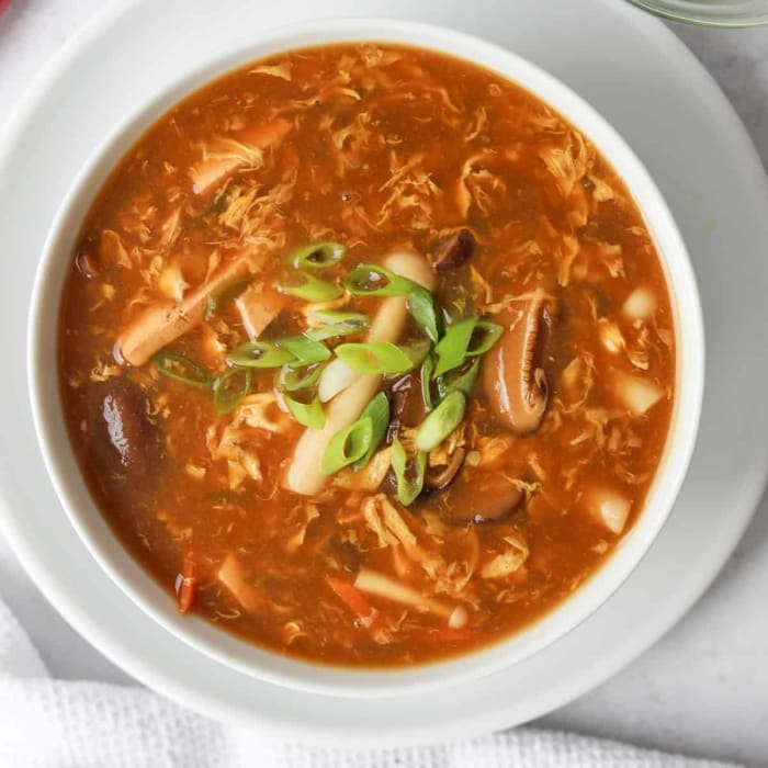 Hot & Sour Soup (Veg/Chicken)