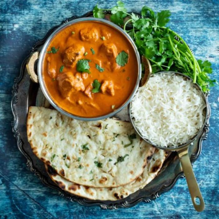 BUTTER CHICKEN WITH RICE & NAAN