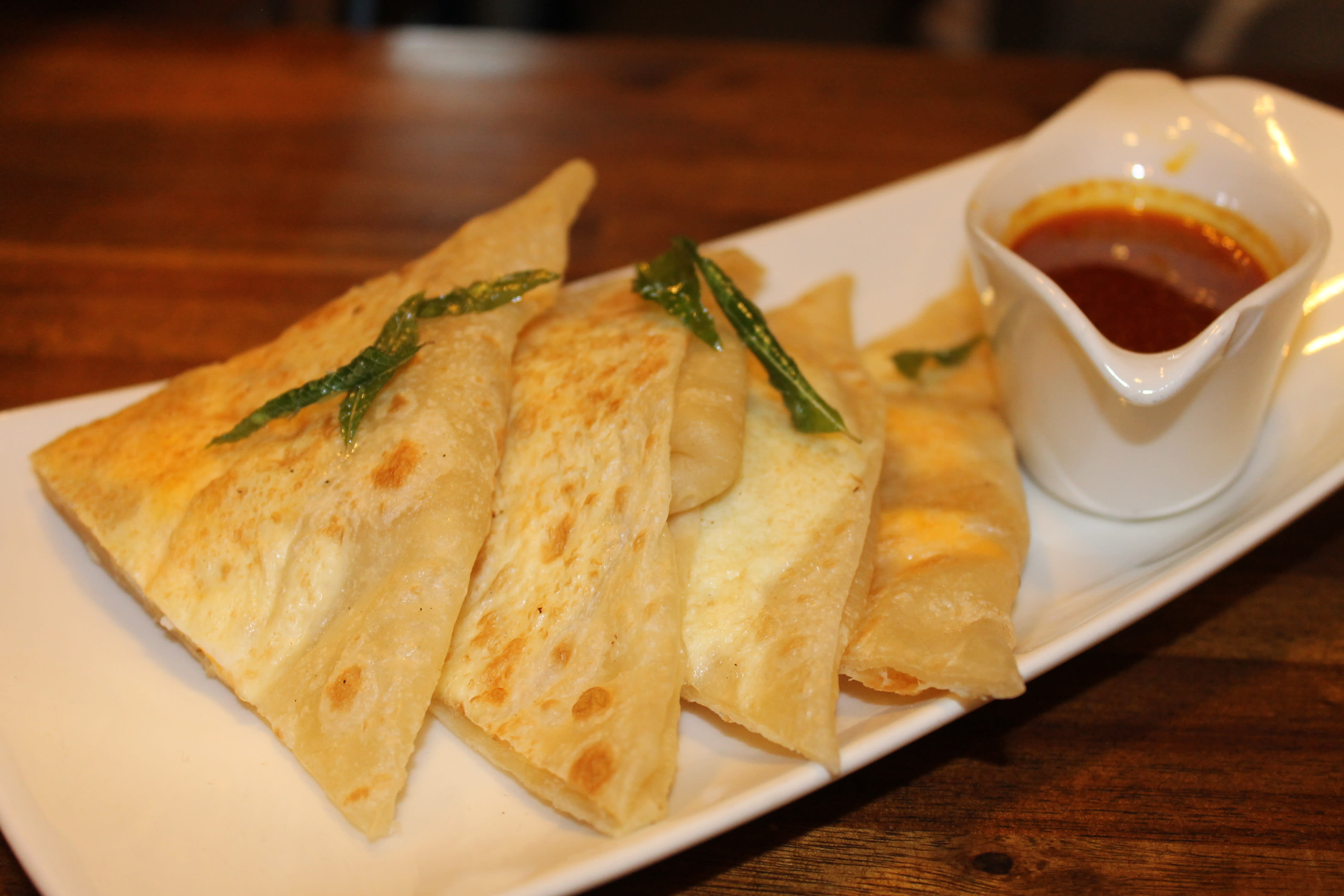 Zircon Restaurant & Bar Gallery 15