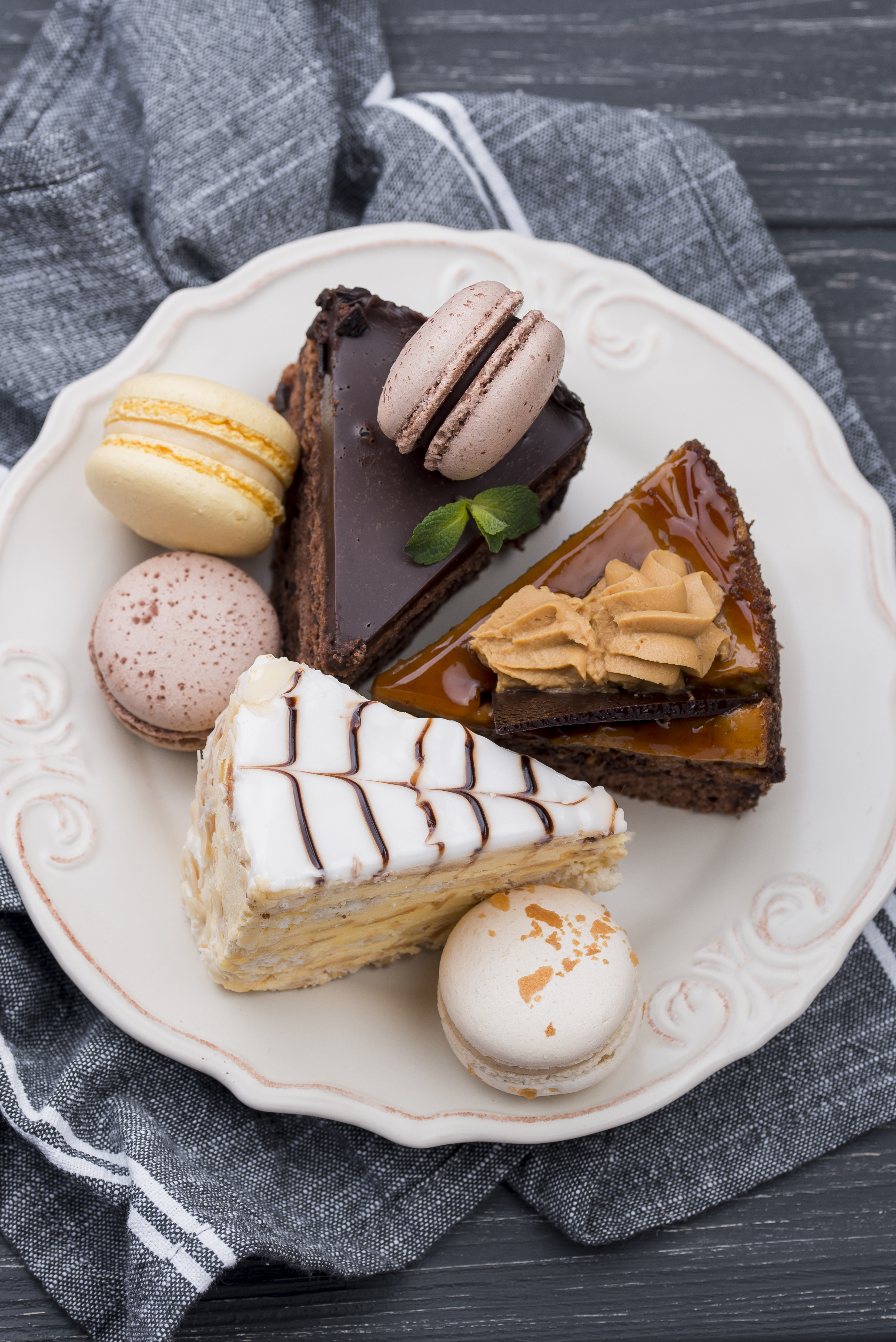 Delight Sweets And Cakes Pic 2