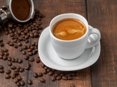Iced vs. Hot: A Comprehensive Look at Beverage Preferences Across Seasons