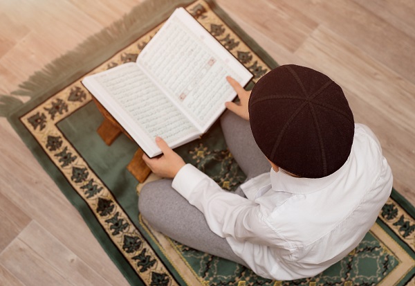 12. Memulai di ayat dari tempat ayat terakhir yang dibaca