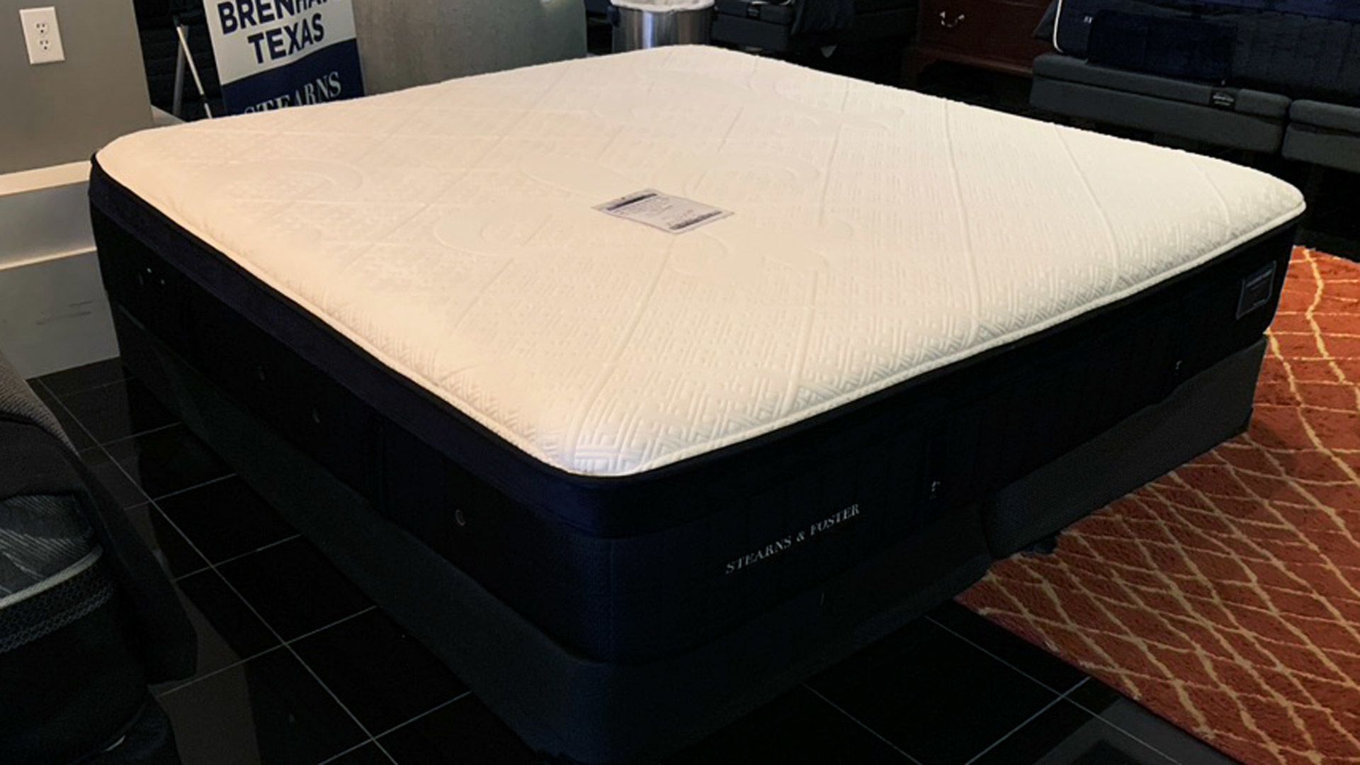 gallery furniture mattress deal astros