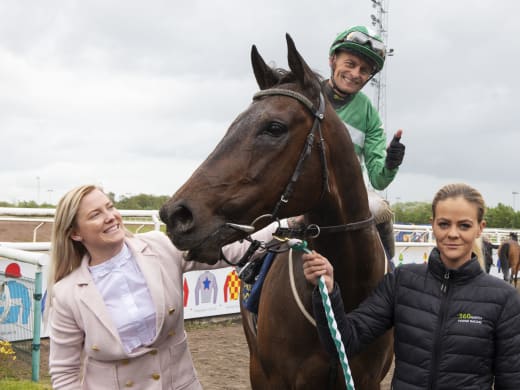 Nina Lindberg Lensvik om sina V64-hästar på Jägersro