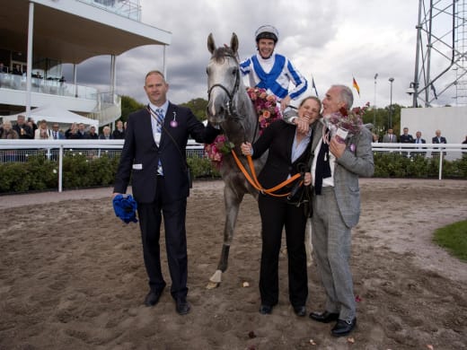 Thundering Blues tränare överväger repris