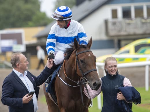 En trio från Niels Petersen