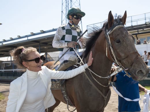 Annike Bye Hansen har många starka kort på hand – blir det exempelvis en ny seger i Svenskt Derby?