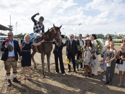 Derbydagen på Jägersro Galopp återupptas i kväll