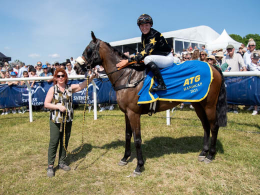 Spela på Nationaldagsgaloppen – här är allt du behöver veta